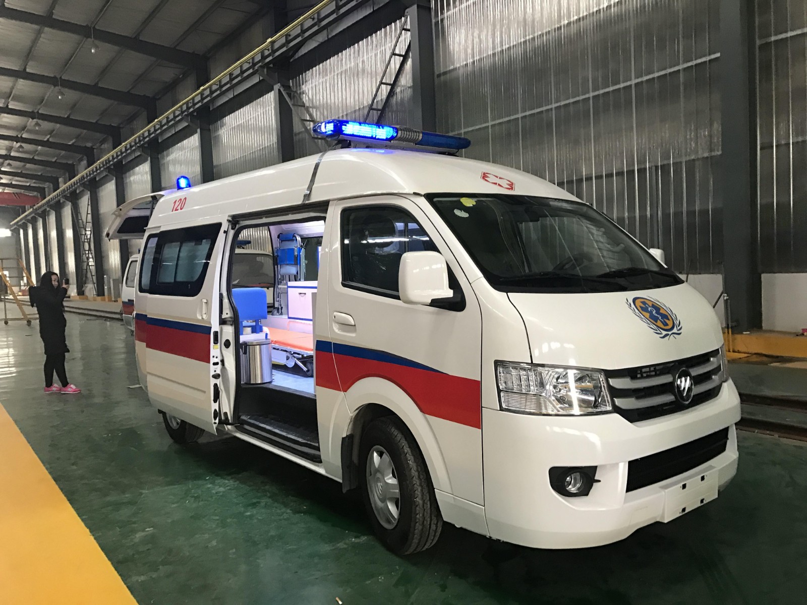 南丹县救护车转院