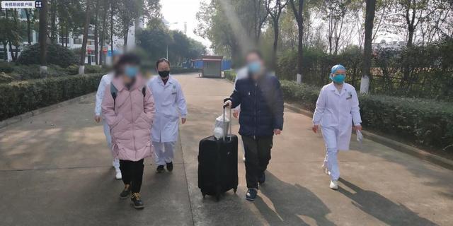 南丹县病人院后返乡